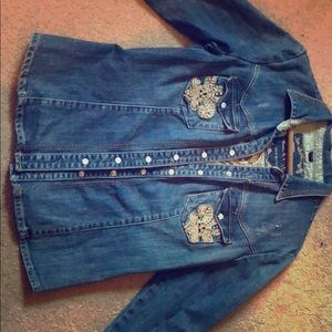Long sleeve denim shirt